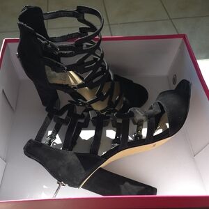 Vince Camuto heels